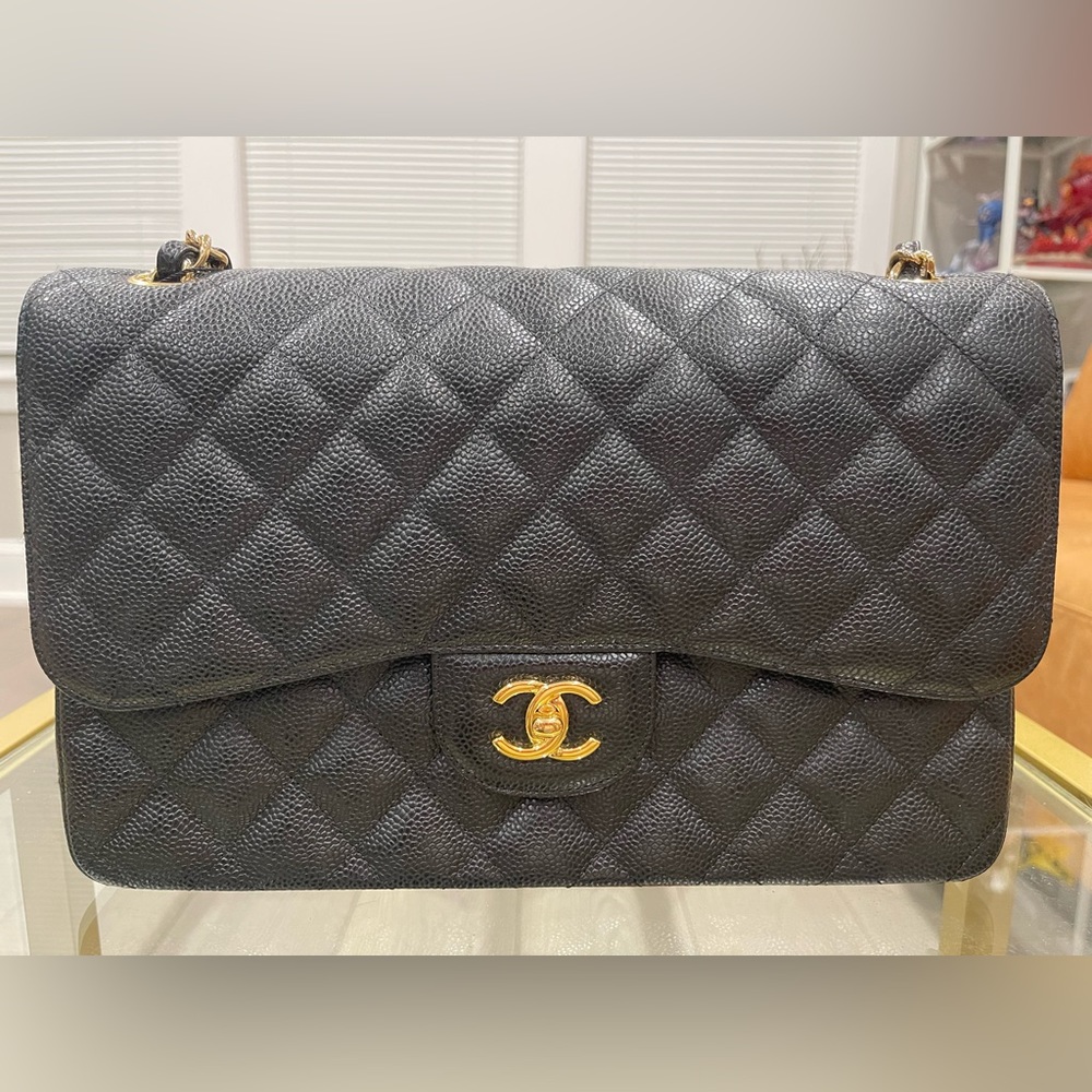 Chanel Caviar Quilted Jumbo Double Flap Black